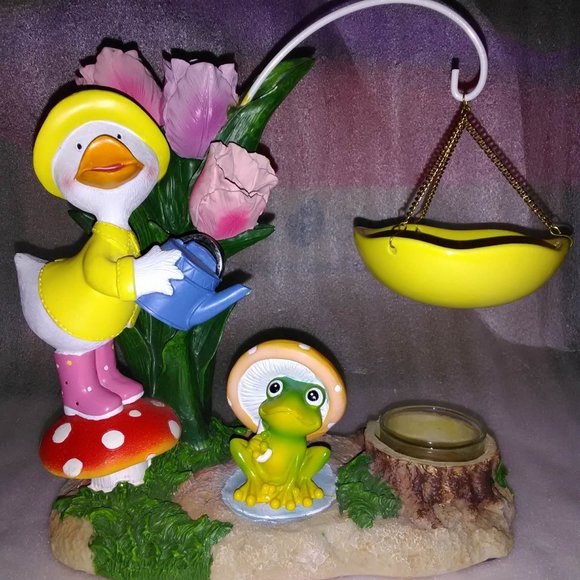 Yankee Candle RAINY DAY Hanging Tart Burner Wax Warmer 2011 RETIRED - Picture 1 of 11